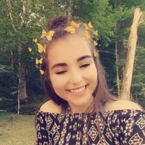 Meet your Posher, Abby